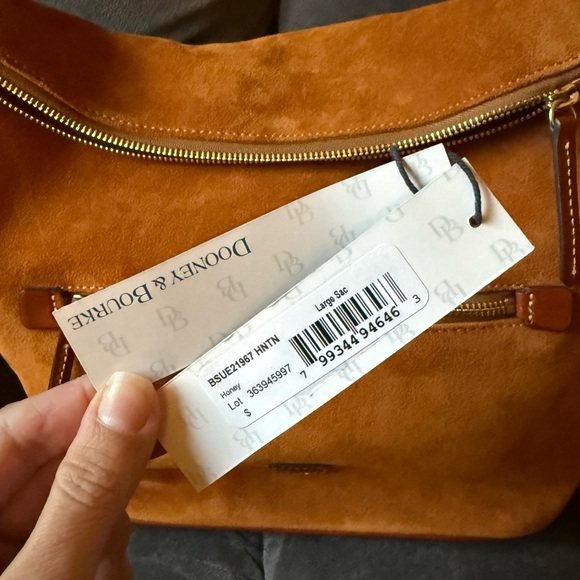 BNWT Dooney & Bourke Suede Large SacShoulder Bag in Honey Suede 🐝🍯♥️ - Picture 12 of 13